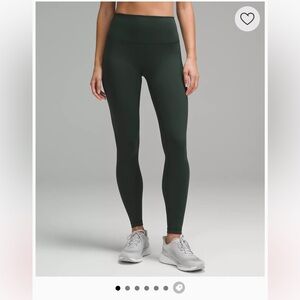 Wunder train high rise tight 28” size 8 lululemon